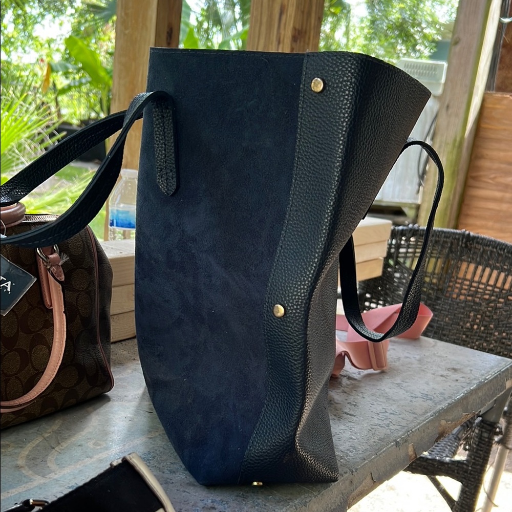 Ulta Beauty Black Tote Bag with Structured Design